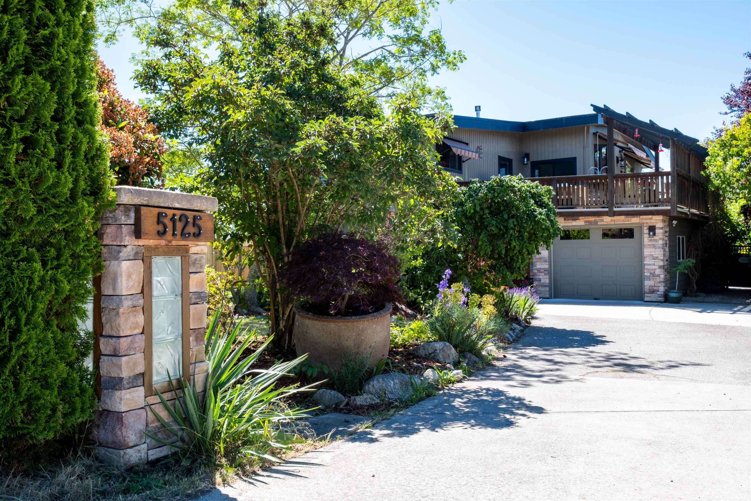5125 Salal Road listing image from Nick Taylor Realty source site